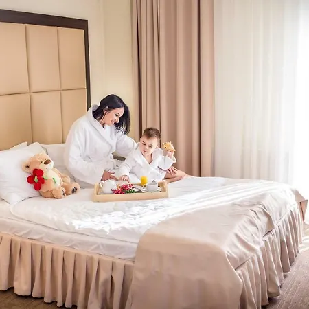 Park & Τρούσκαβετς