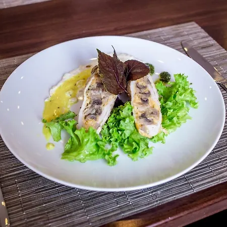 Ξενοδοχείο Park &