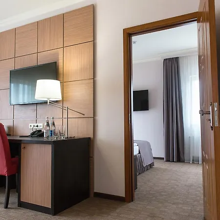 Hotel Park &