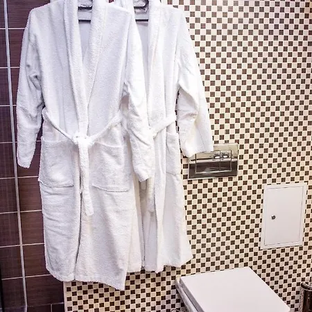 Park & Hotel 4*